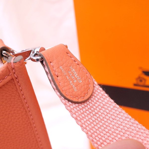 R?�plique Hermes Evelyne III TPM Mini Orange Bags �?? replique sac de luxe pas cher, faux louis 